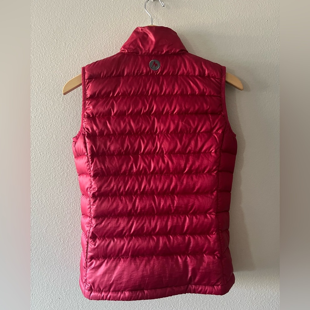 Marmot Women’s Pink 800 Fill XS Puffer Vest - Picture 2 of 15